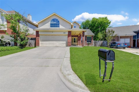 Photo of 2919 Crest Park Drive, Houston, TX 77082 (MLS # 29414519)