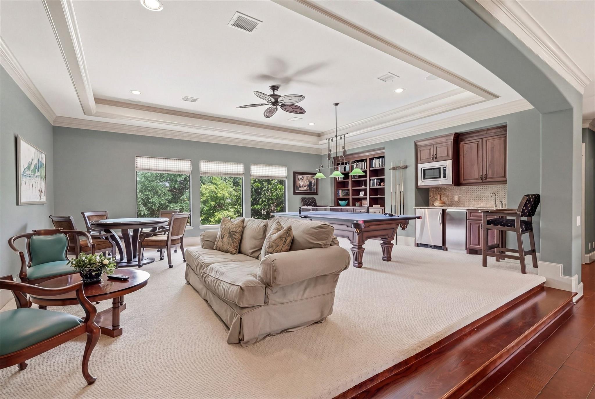 Sugar Land, Texas, 77479, United States, 5 Bedrooms Bedrooms, ,5 BathroomsBathrooms,Residential,Active,2042675