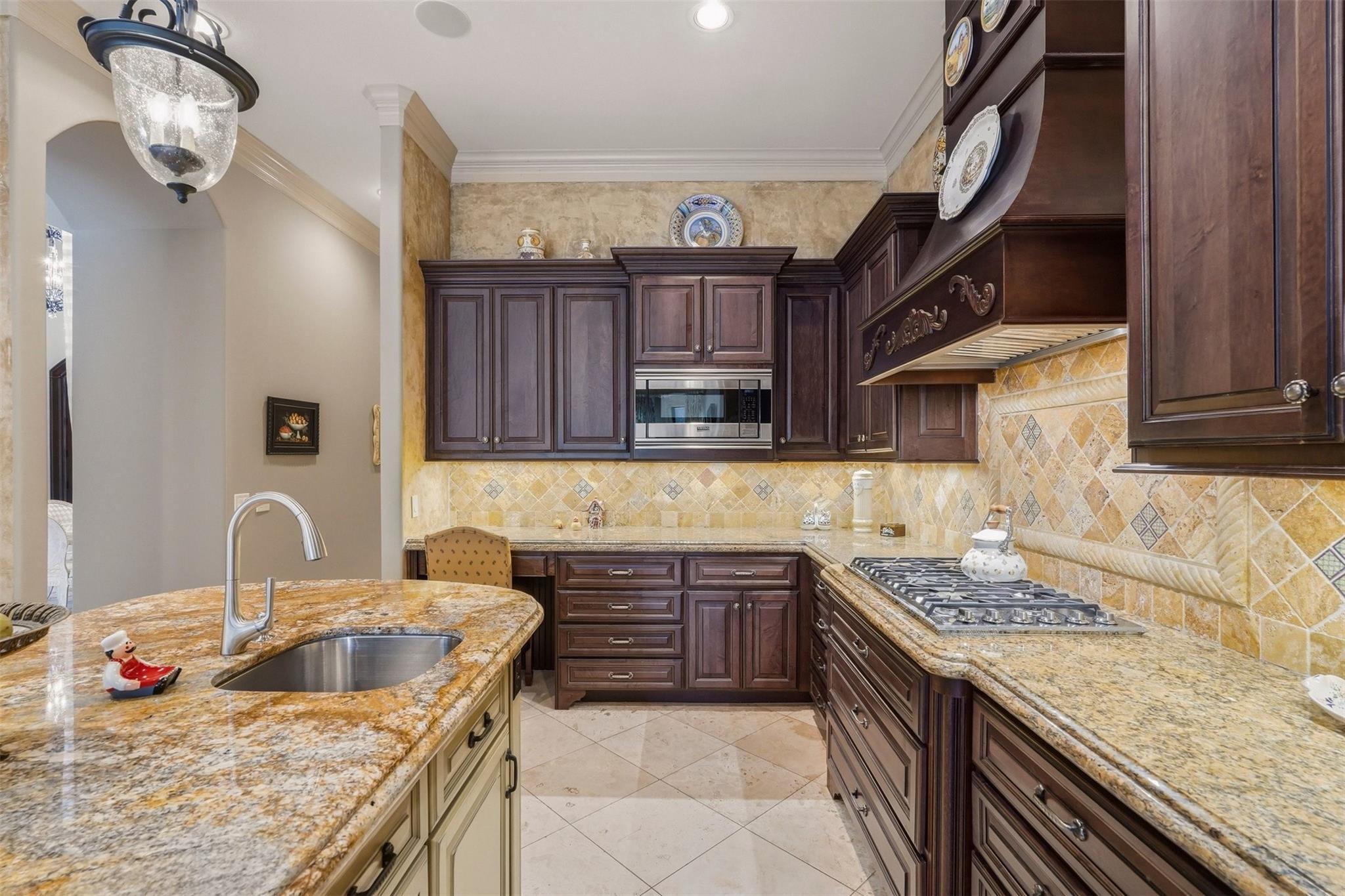 Sugar Land, Texas, 77479, United States, 5 Bedrooms Bedrooms, ,5 BathroomsBathrooms,Residential,Active,2042675