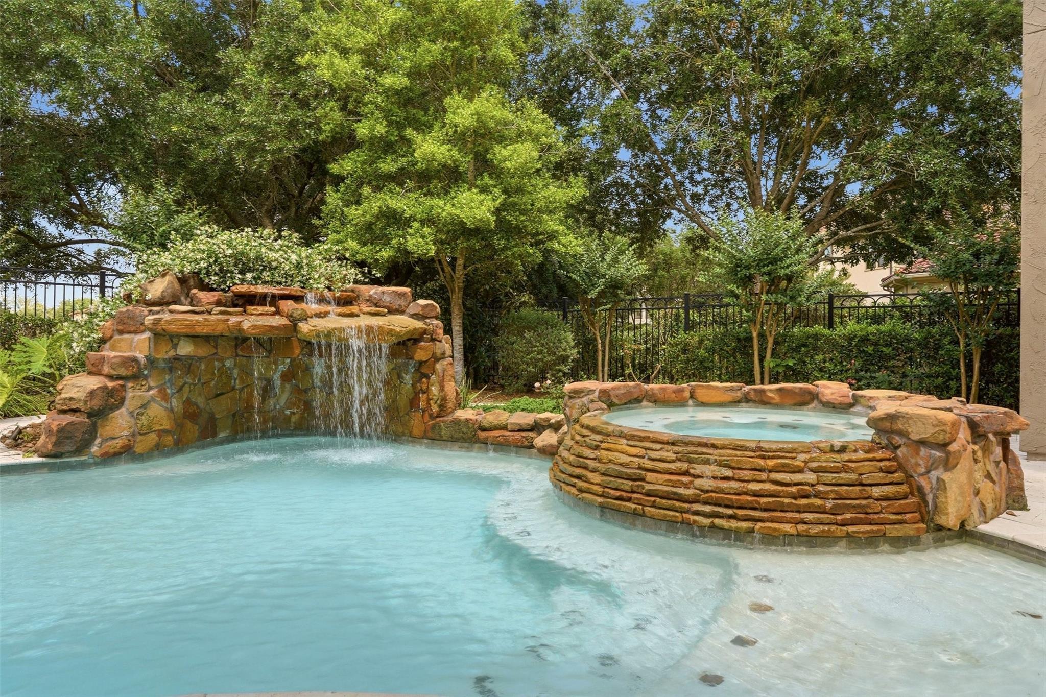 Sugar Land, Texas, 77479, United States, 5 Bedrooms Bedrooms, ,5 BathroomsBathrooms,Residential,Active,2042675