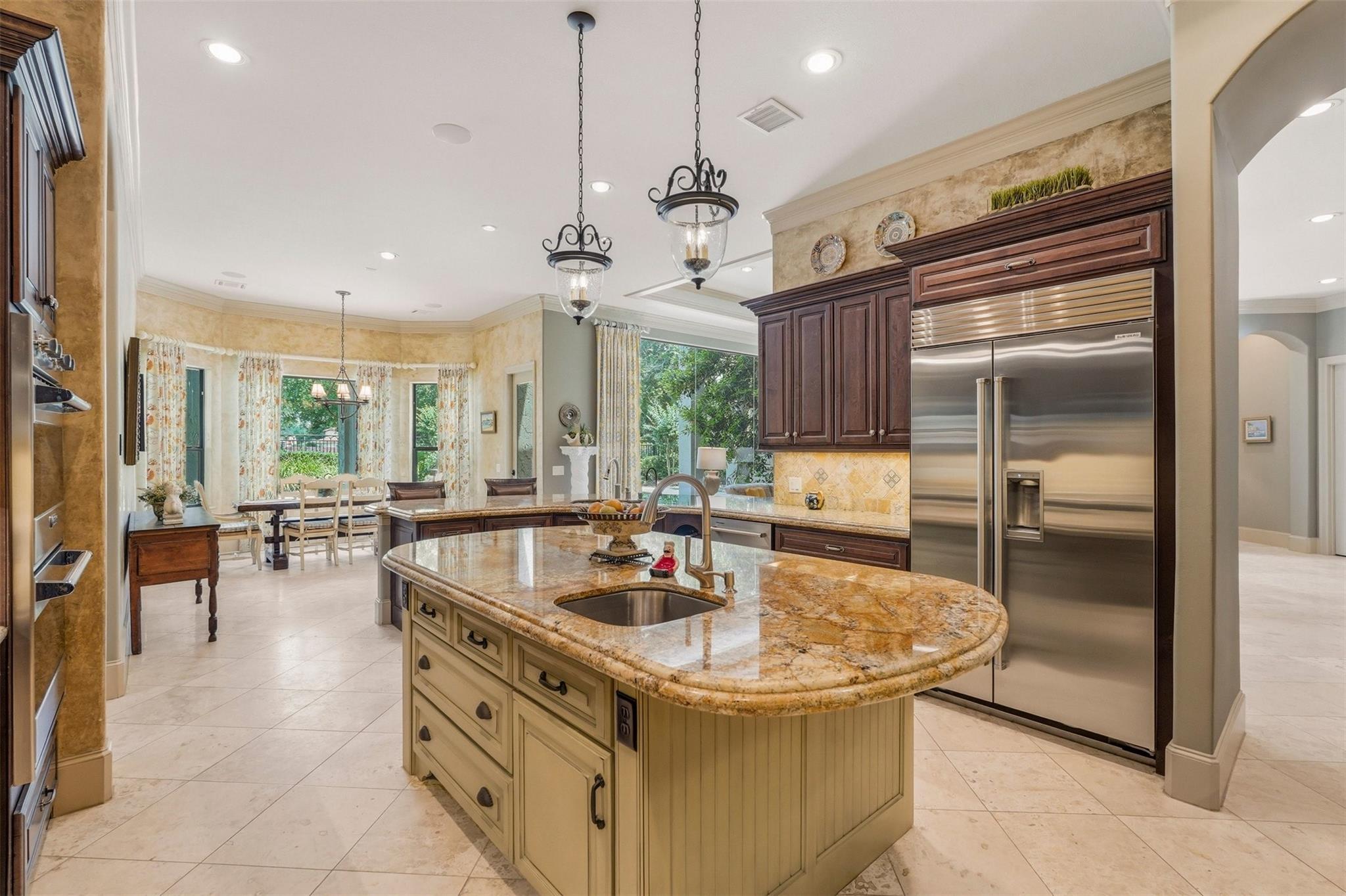 Sugar Land, Texas, 77479, United States, 5 Bedrooms Bedrooms, ,5 BathroomsBathrooms,Residential,Active,2042675