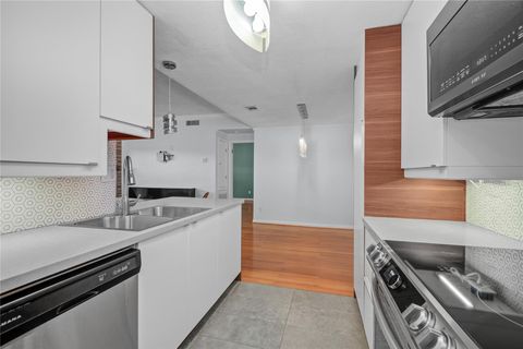 Tiny photo for 5711 Sugar Hill Drive #35, Houston, TX 77057 (MLS # 86157872)