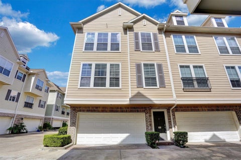 Photo of 3001 Murworth Drive #404, Houston, TX 77025 (MLS # 84554795)