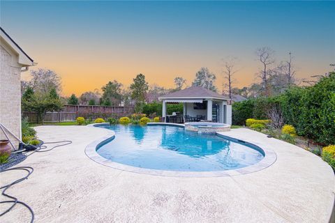 Tiny photo for 5 Sagestone, Houston, TX 77304 (MLS # 25994915)