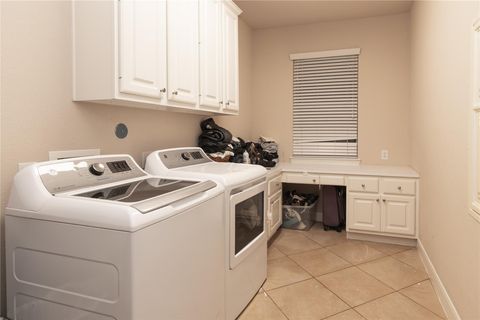 Tiny photo for 5 Sagestone, Houston, TX 77304 (MLS # 25994915)