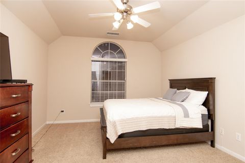 Tiny photo for 5 Sagestone, Houston, TX 77304 (MLS # 25994915)