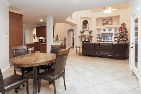 Tiny photo for 5 Sagestone, Houston, TX 77304 (MLS # 25994915)