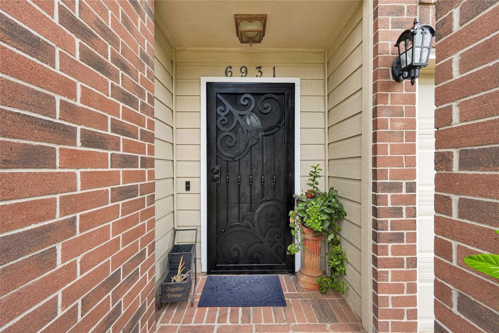 Photo of 6931 Echo Pines Drive, Humble, TX 77346 (MLS # 50695033)