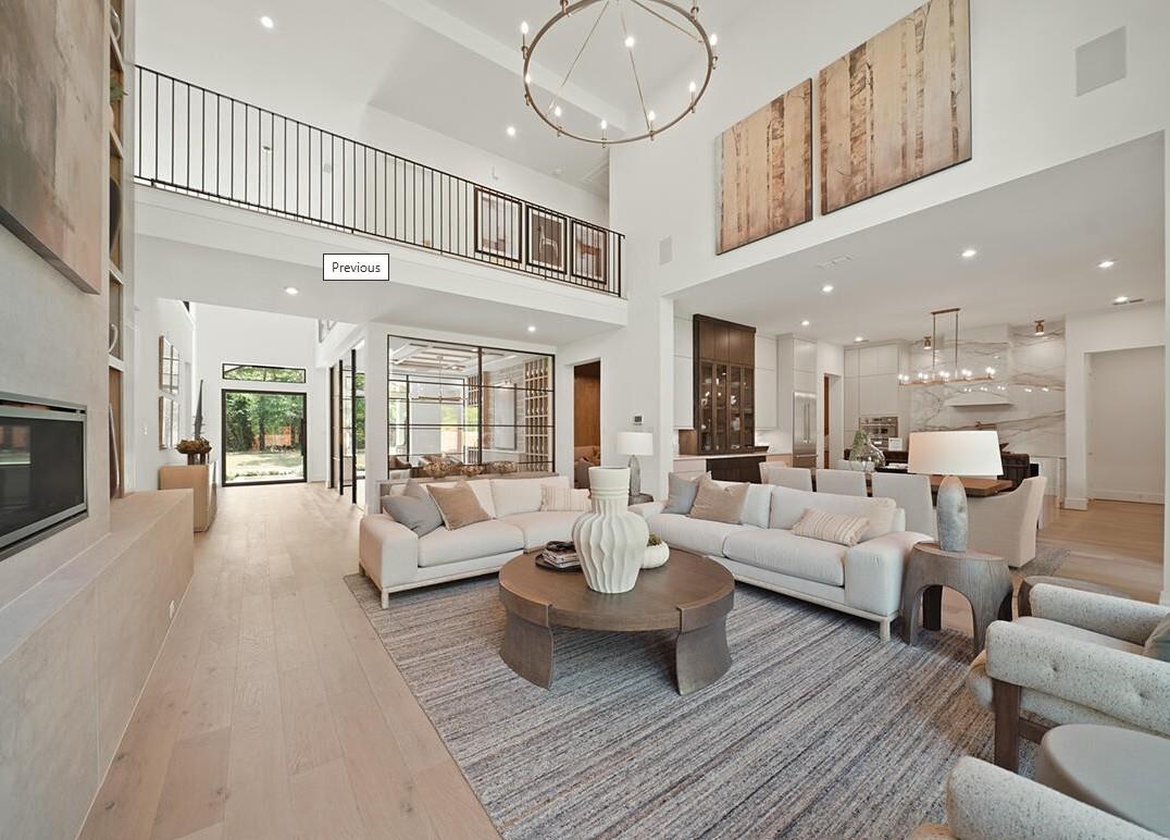 20707 Via Antonella Lane