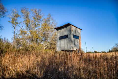 6717 Prihoda Road New Ulm TX 78950