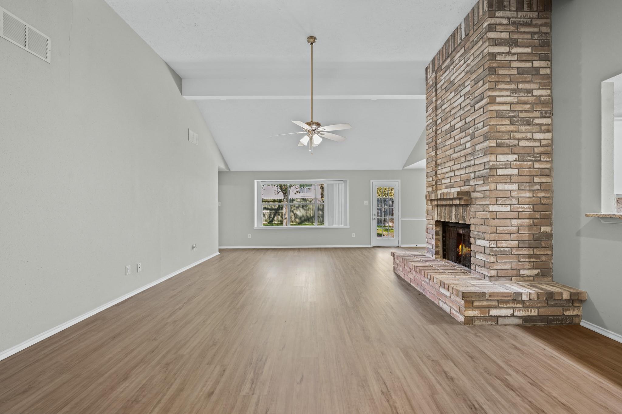 22526 Vista Valley Drive