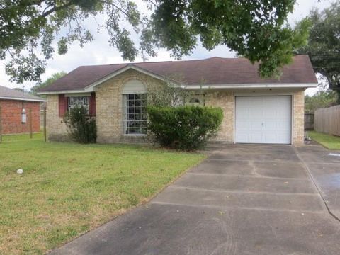 Photo of 7305 Mallard Drive, Texas City, TX 77591 (MLS # 66681638)