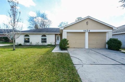Photo of 5834 Fallengate Drive, Spring, TX 77373 (MLS # 69715001) Photo of 5834 Fallengate Drive, Spring, TX 77373 (MLS # 69715001)
