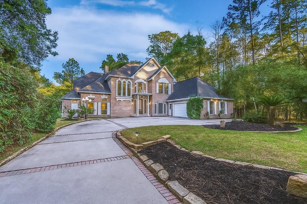 3230 Lake Island Drive