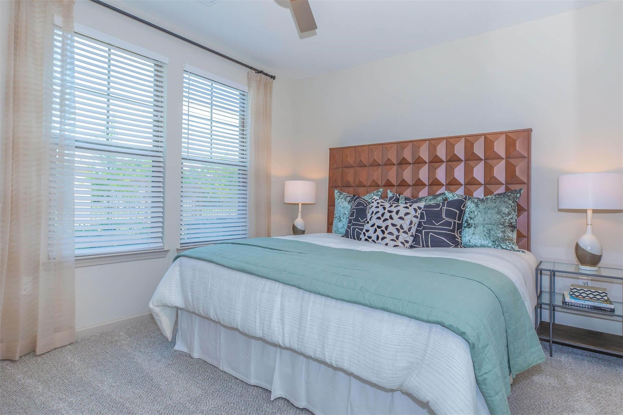 907 South Road 7202