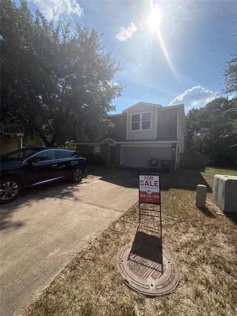 Photo of 2047 Vanamen Court, Conroe, TX 77304 (MLS # 33782745)