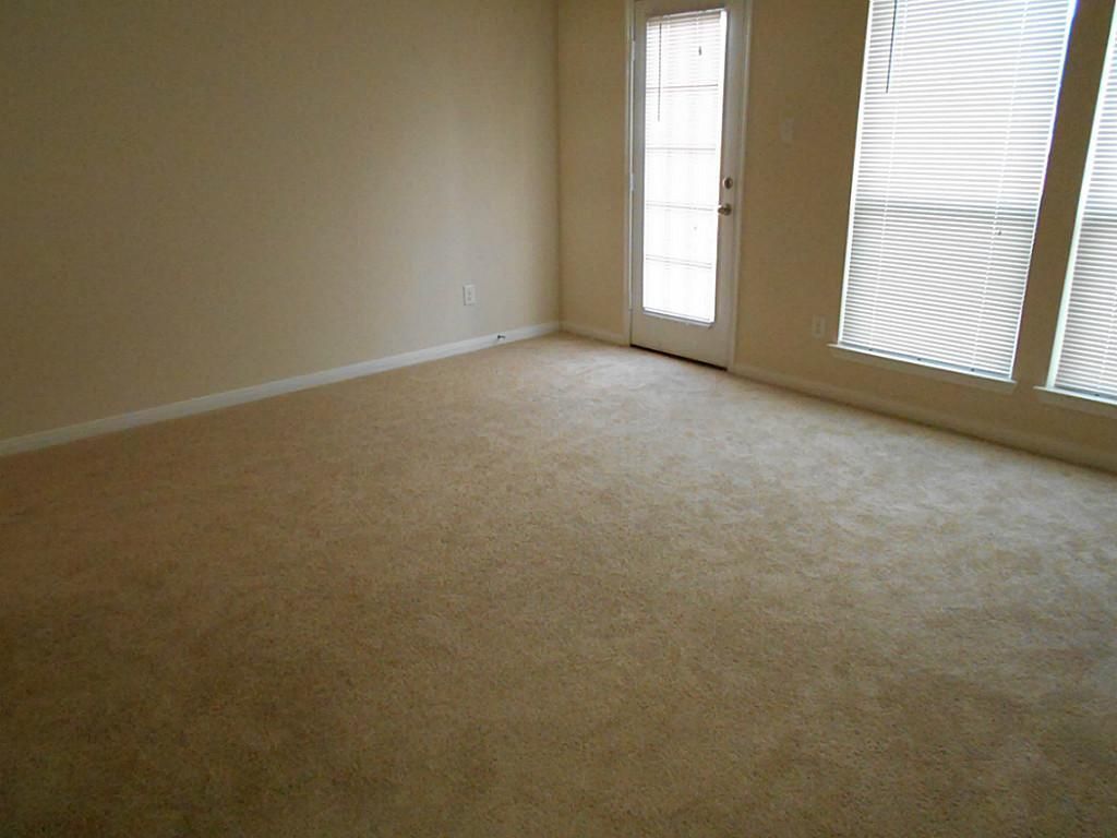 Photo of 9 N Forrest Avenue, La Porte, TX 77571 (MLS # 18582918)