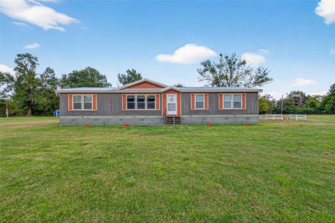 Photo of 10703 Bozeman Ferry Rd Rd, Midway, TX 75852 (MLS # 24220968)