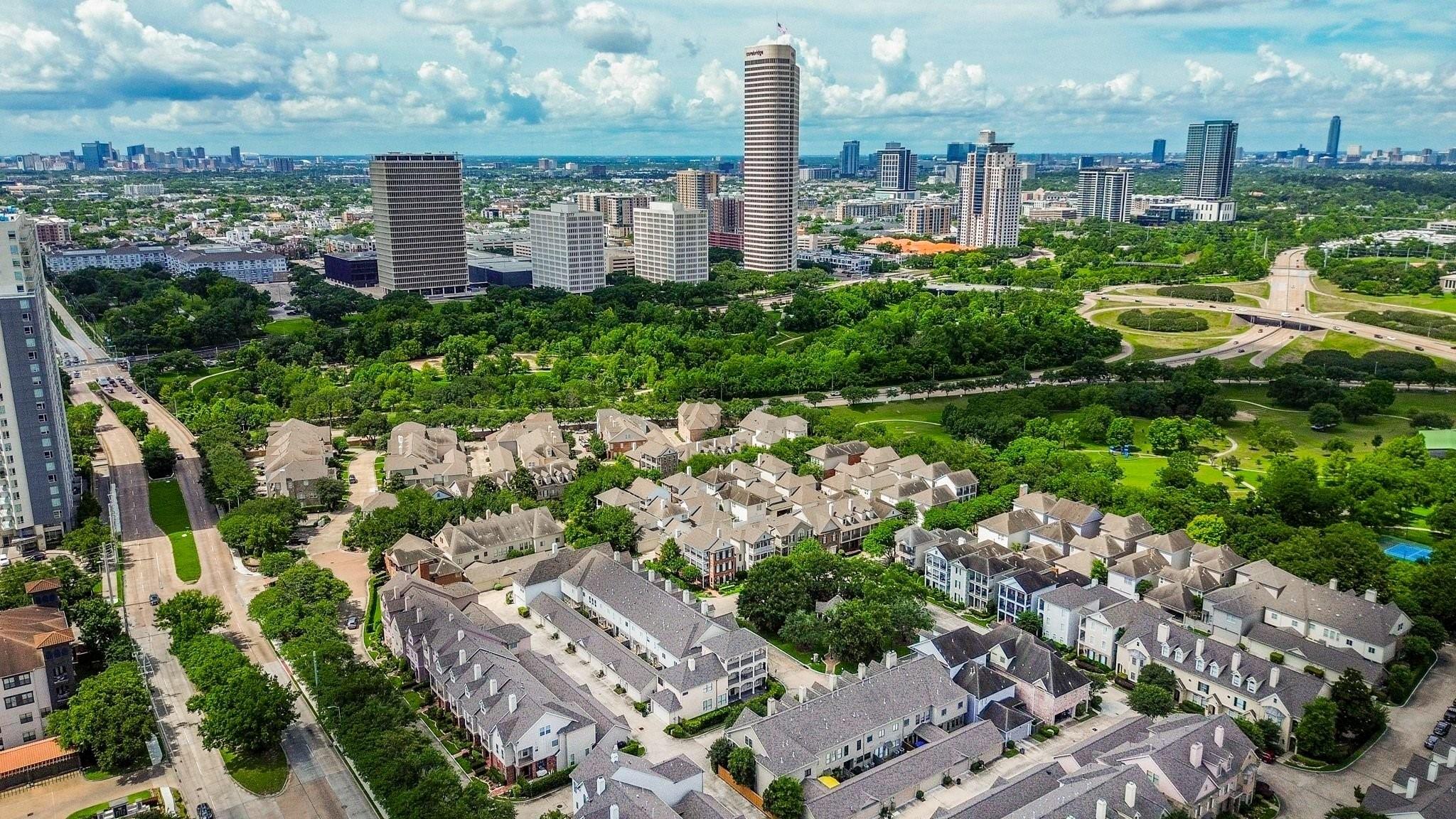 3322 Crosspark Place