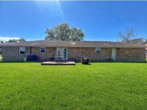 Tiny photo for 509 Light Street, Anahuac, TX 77514 (MLS # 21352932)