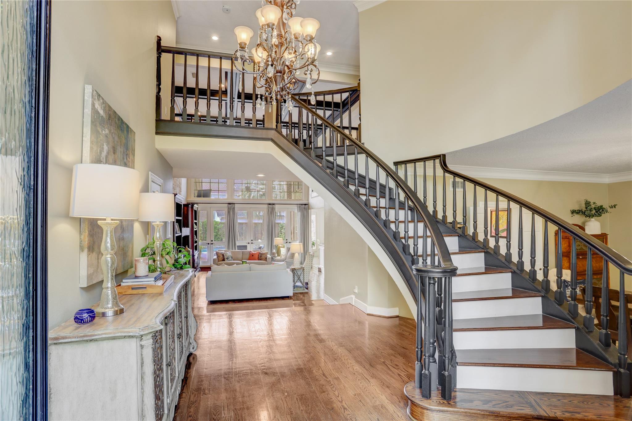 62 Pipers Walk