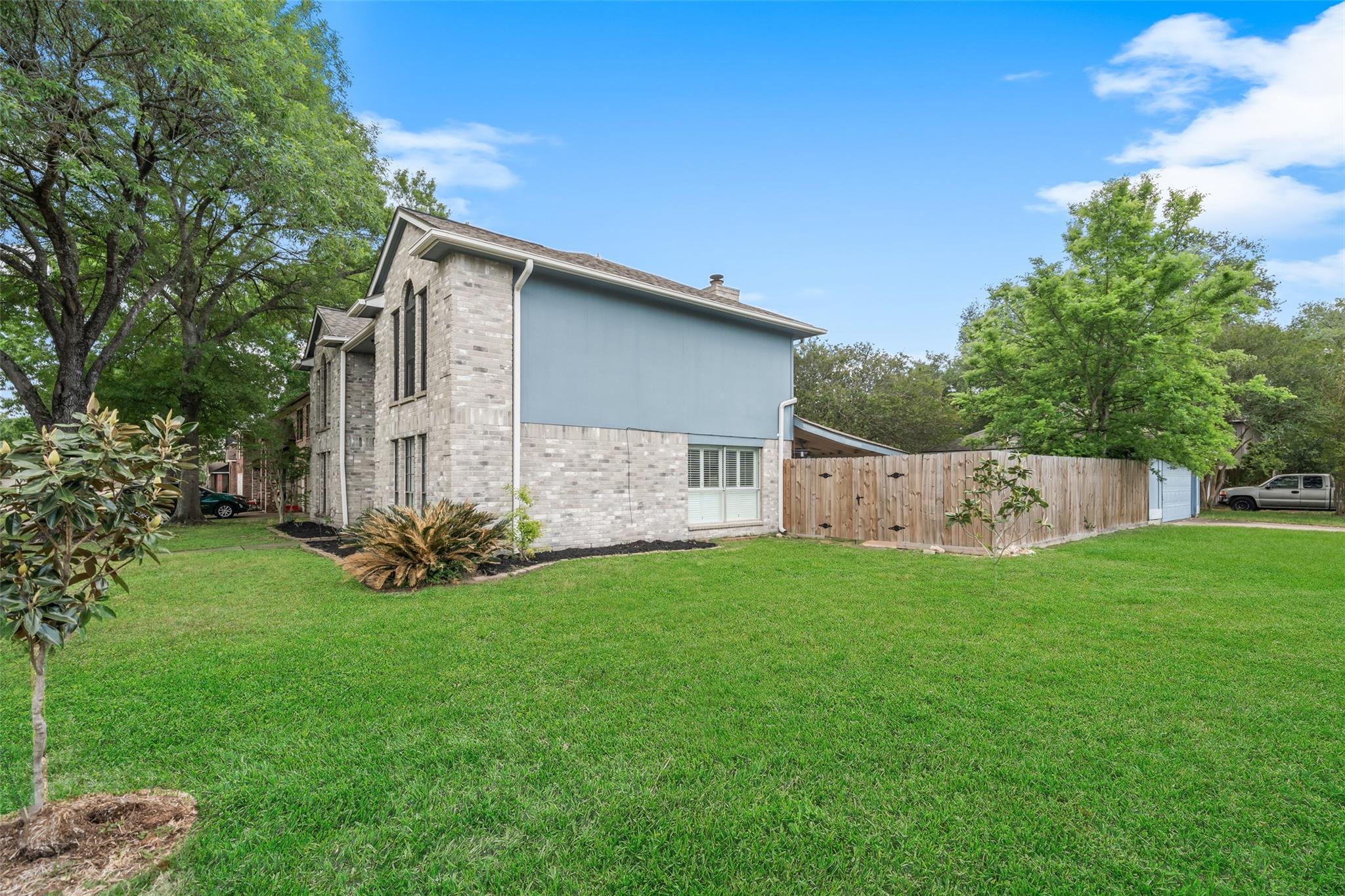 13419 Blackbird Drive