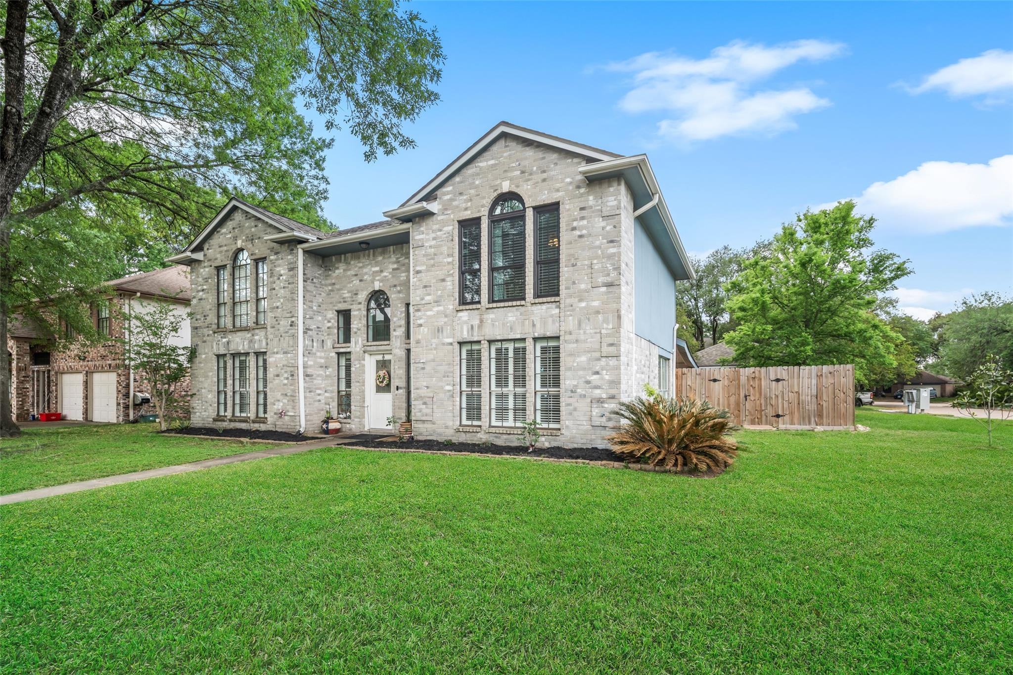 13419 Blackbird Drive
