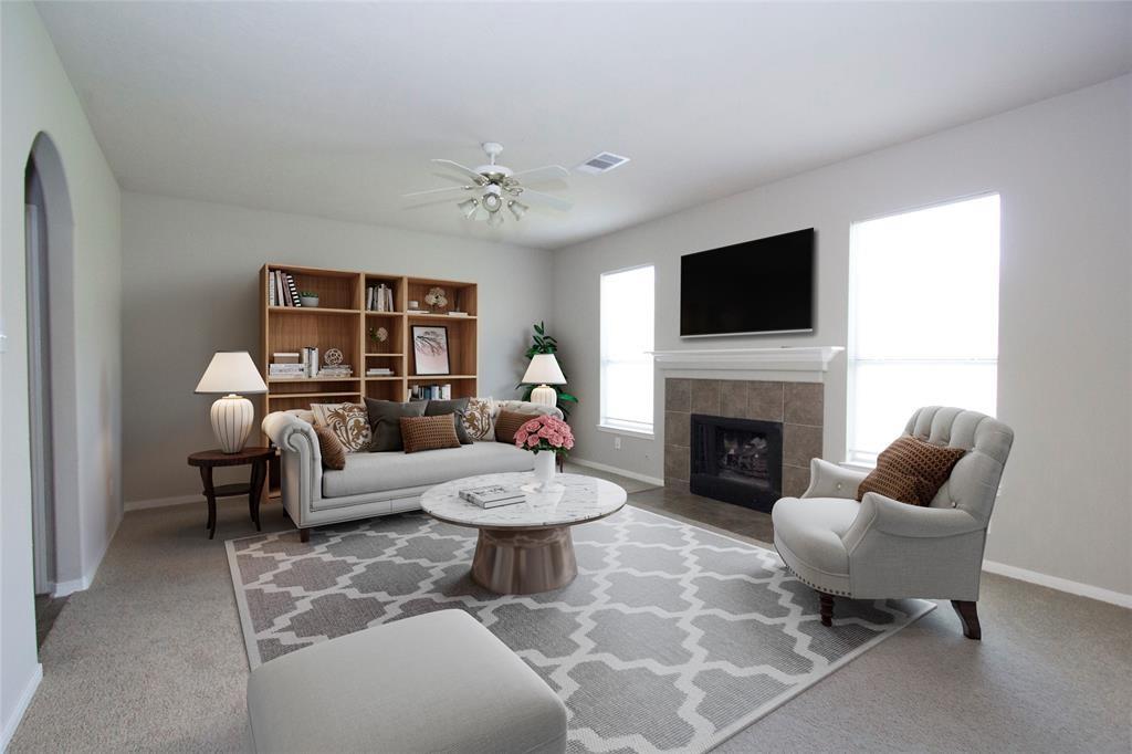 2815 Lakecrest Forest Drive