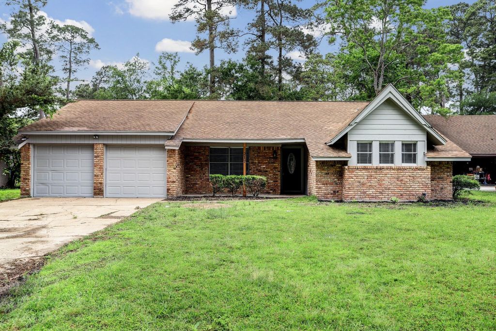 Photo of 217 Loon River Drive, Houston, TX 77336 (MLS # 89702281)