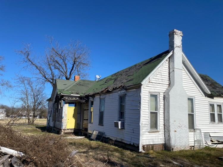 209 N Railroad Street