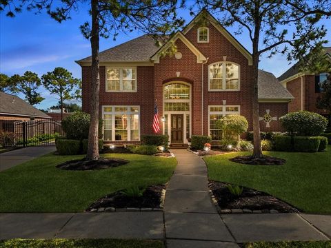 105 Pelican Court League City TX 77573
