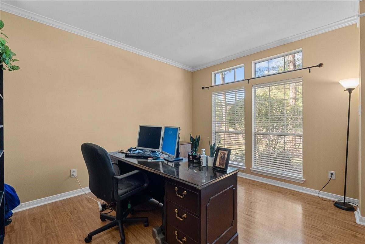 105 Pelican Court