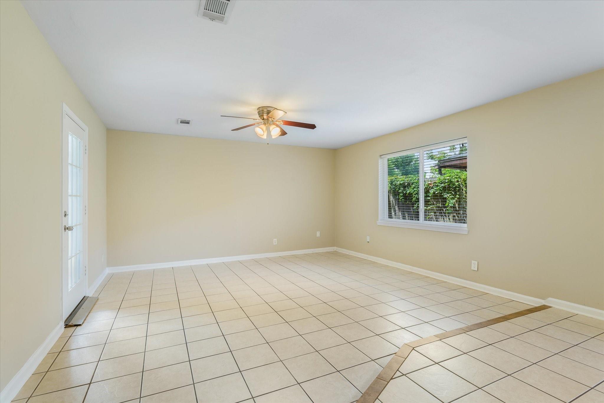 1865 Dolphin Drive