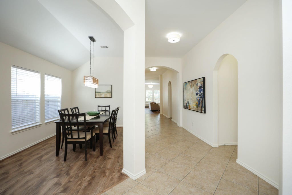 Photo of 4814 Mosaic Canyon Court, Humble, TX 77396 (MLS # 34074634)