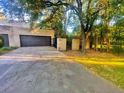 Photo of 4560 Bellaire Boulevard, Bellaire, TX 77401 (MLS # 35873683)