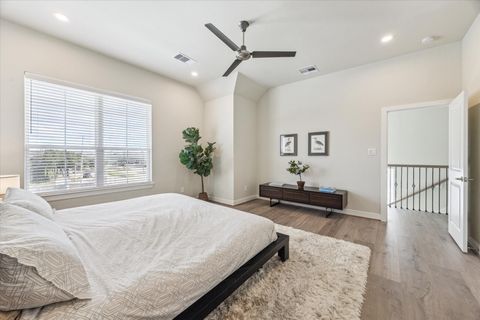 Tiny photo for 3922 Willowbend Ploint Dr, Houston, TX 77025 (MLS # 62436163)