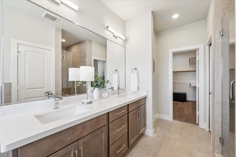 Tiny photo for 3922 Willowbend Ploint Dr, Houston, TX 77025 (MLS # 62436163)