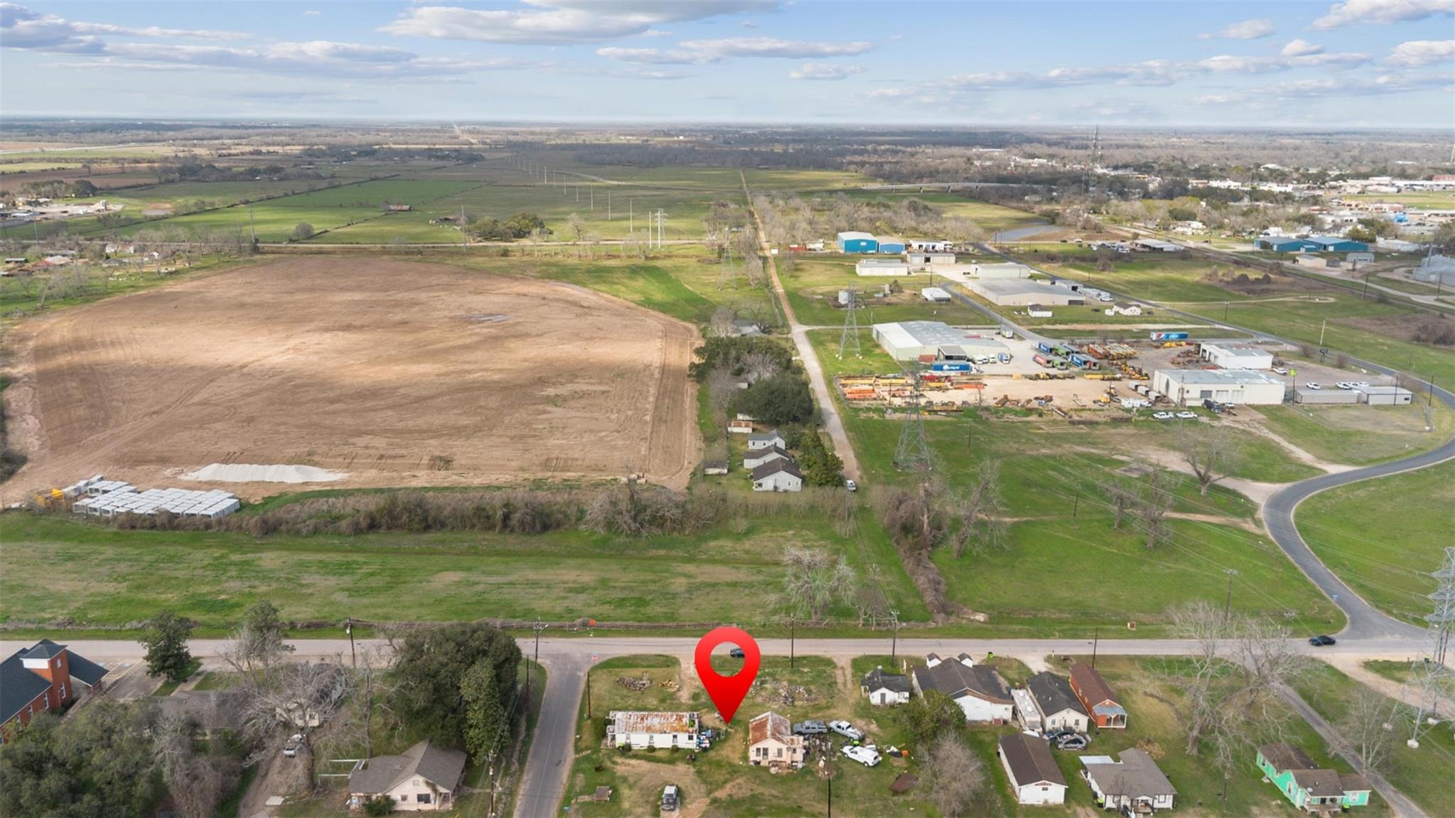 929 W Spanish Camp Road