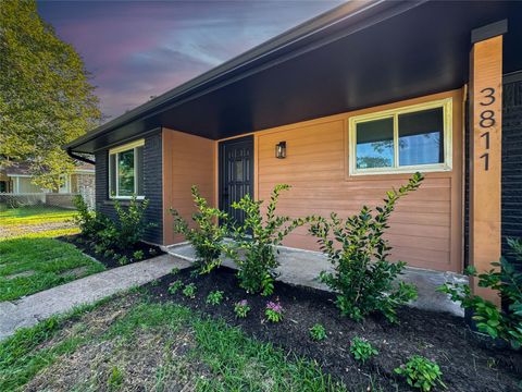 Apartment For Sale - 3811 Anna Court<br/> Santa Fe, TX 77517