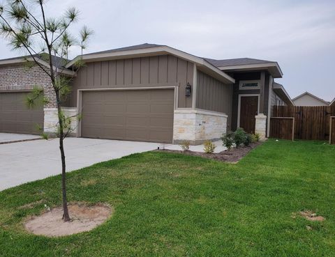 Photo of 9732 Grosbeak Lane, Magnolia, TX 77354 (MLS # 16643366)