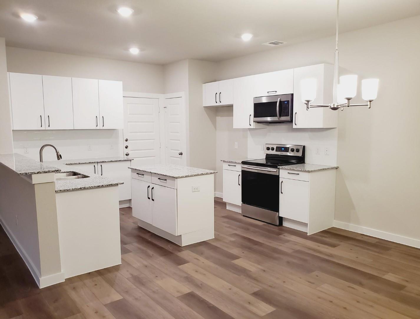 9732-9736 Grosbeak Lane