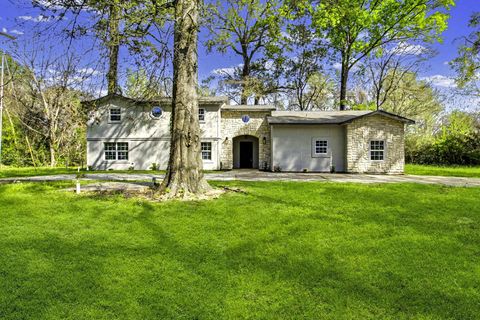 5236 Us Hwy 59 N Livingston TX 77351