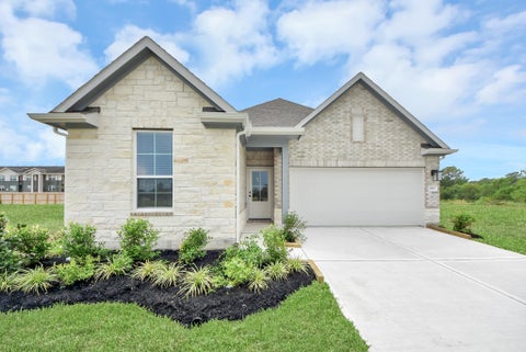 Homes For Sale - 247 Southern Sound Drive<br/> Crosby, TX 77532