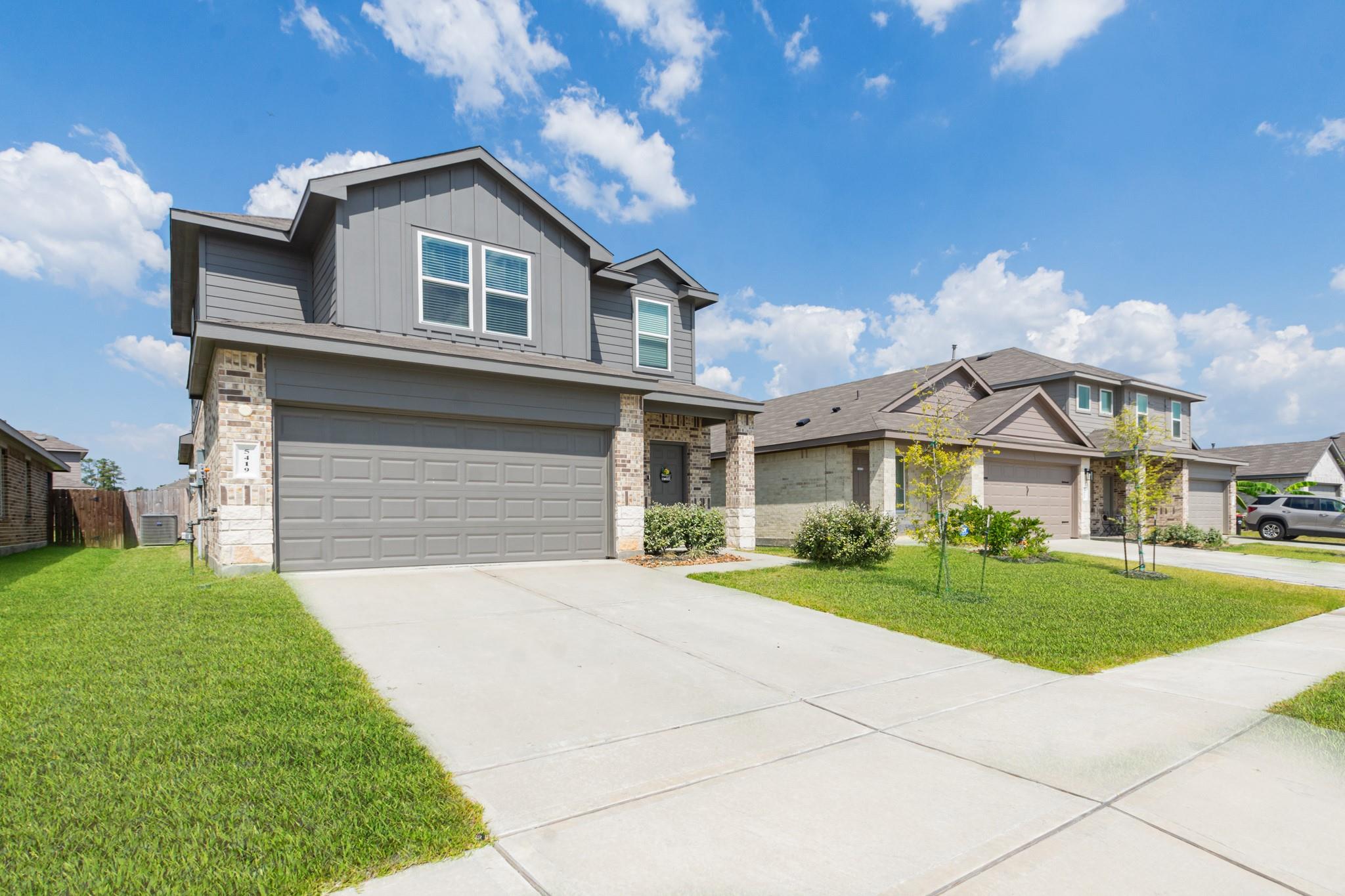 5419 Wyndham Ridge Lane
