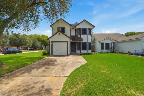 Photo of 5820 Guadalupe Drive, Dickinson, TX 77539 (MLS # 34915521)