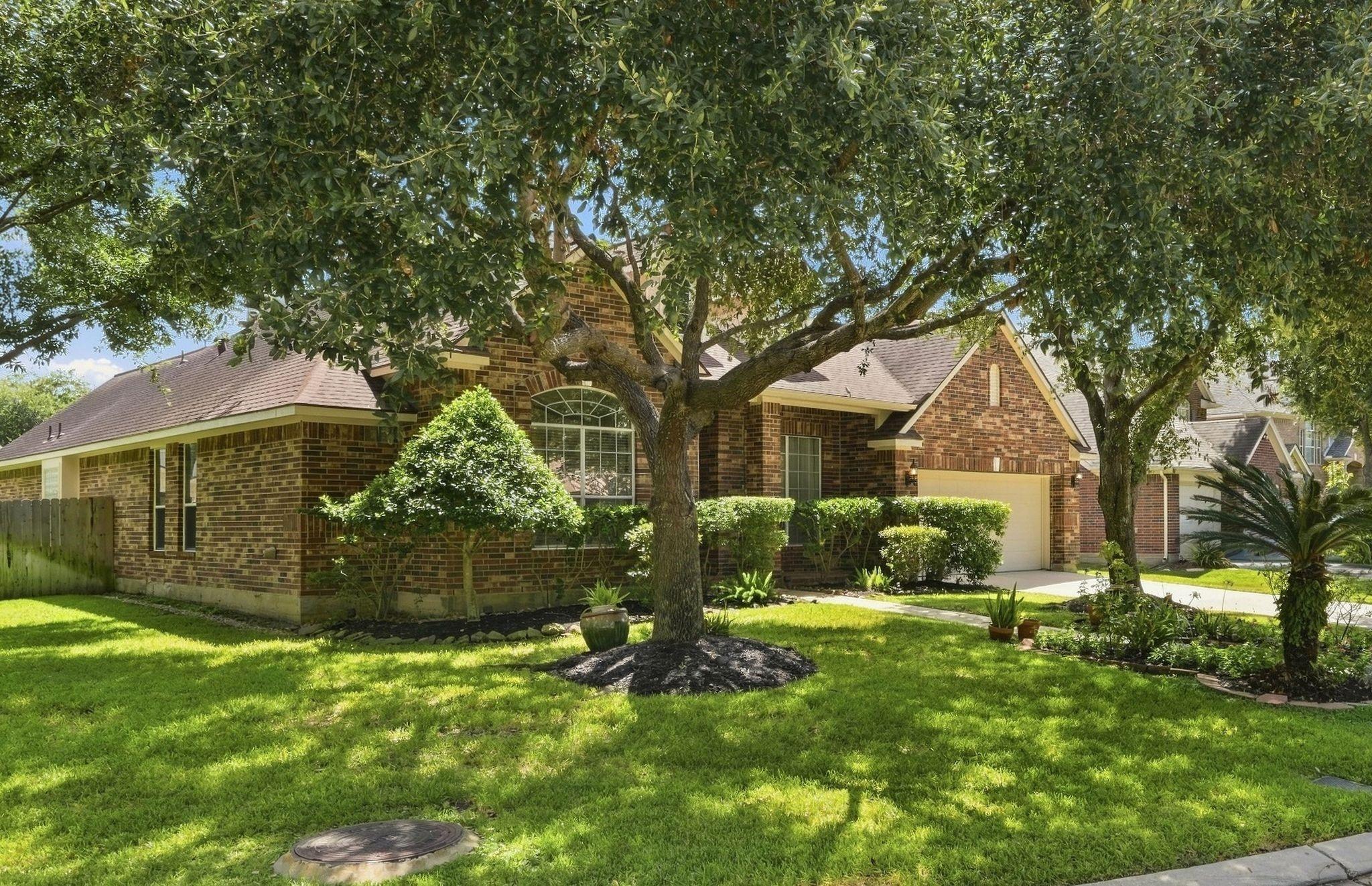 6127 Merry Pine Court