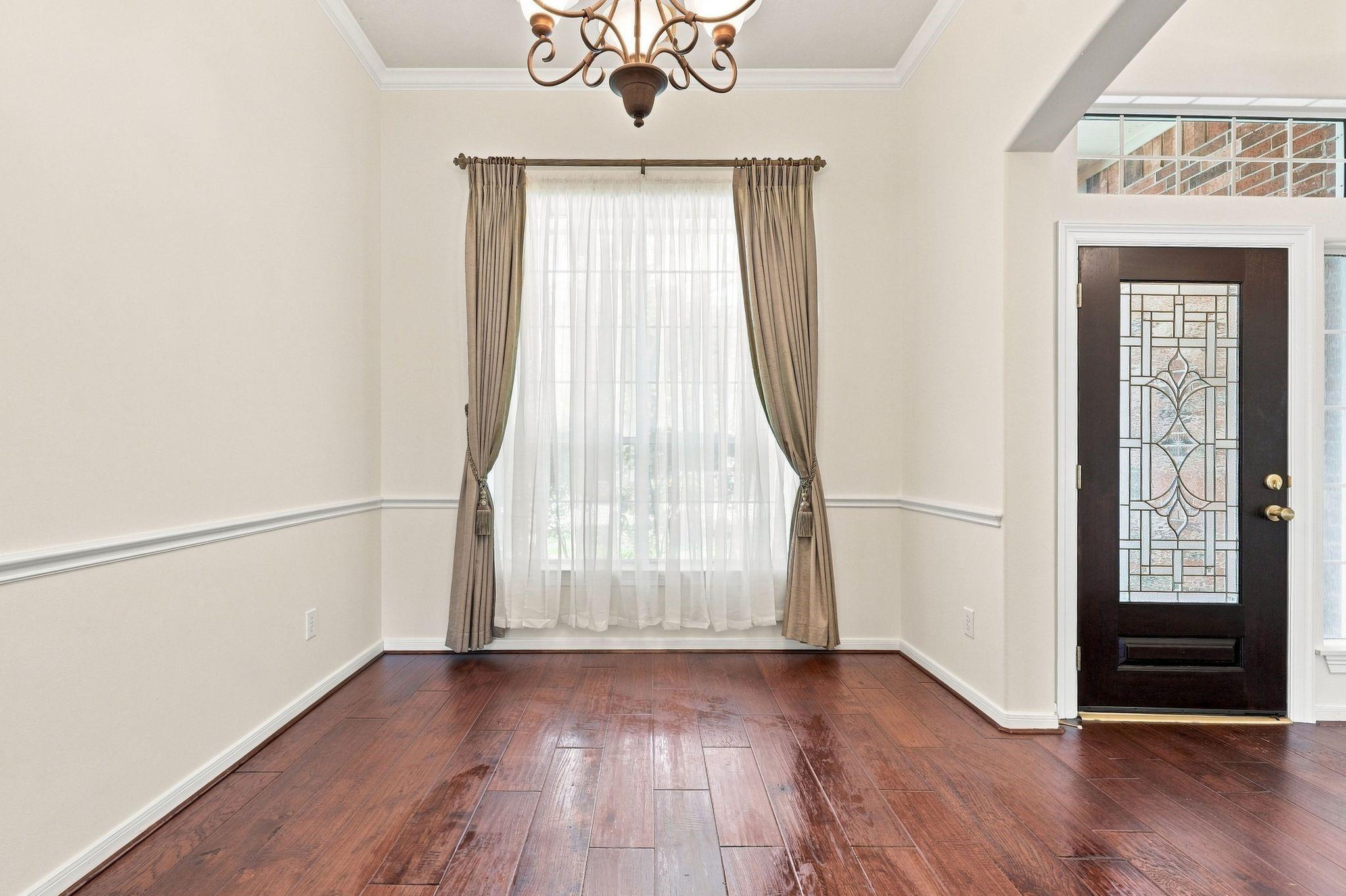6127 Merry Pine Court