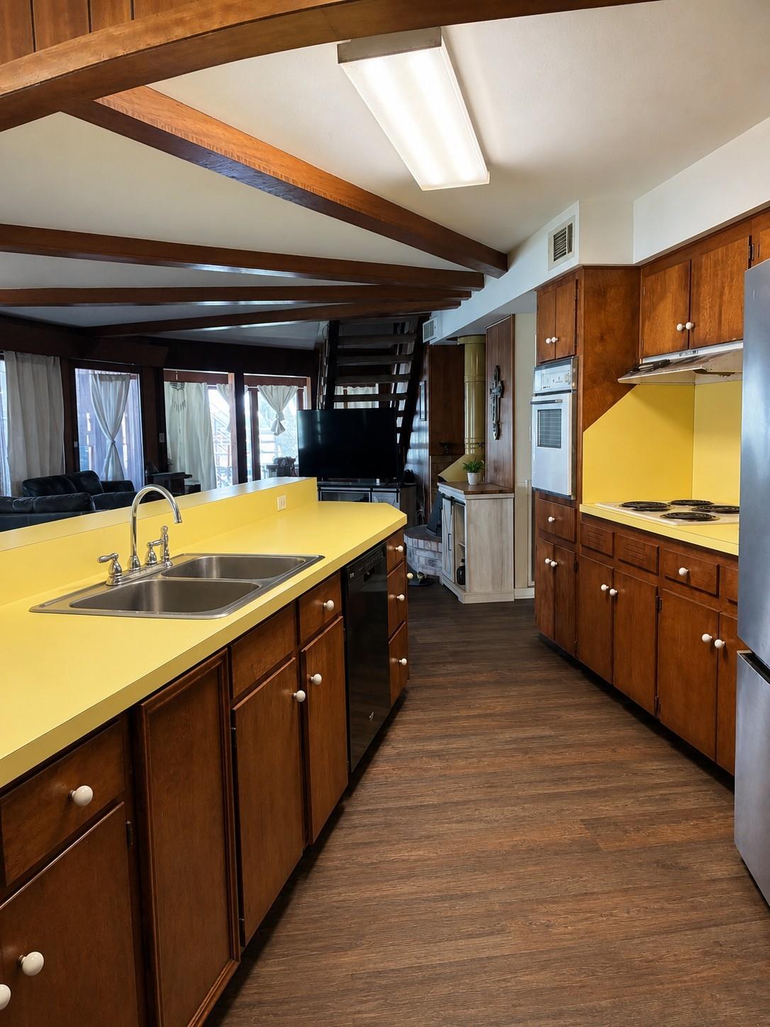 6680 County Road 659