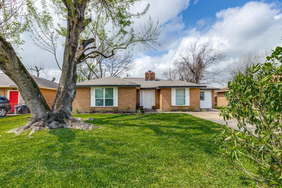 803 Knob Hollow Street