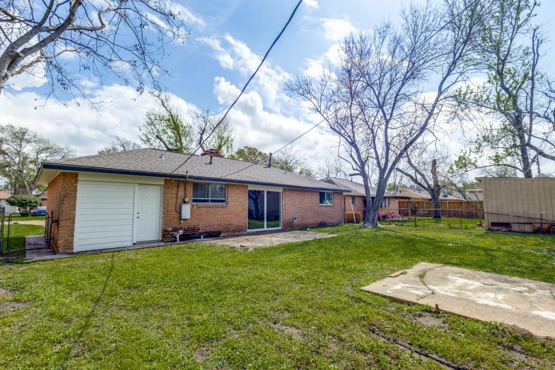 803 Knob Hollow Street